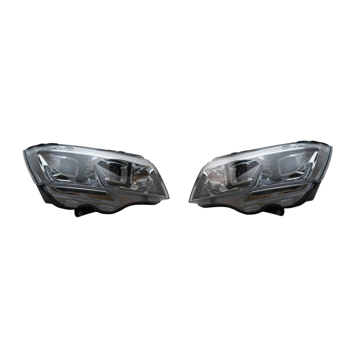 VW Transporter T6.1 – V1 Headlights – LED DRL – Sequential Indicator – RHD